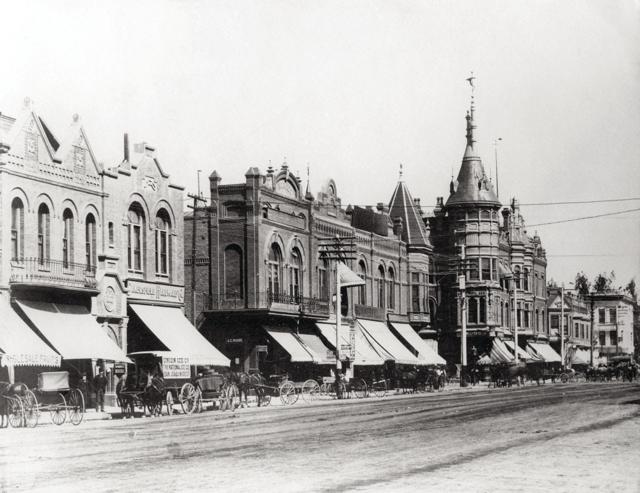 Downtown Bakersfield in 1895. Looking north on Chester Avenue between 18th and 20th streets