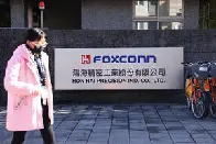 Foxconn dumps $19.5 bln Vedanta chip plan in blow to India