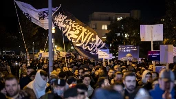 Demo in Essen: Gegen Israel und für ein Kalifat in Deutschland