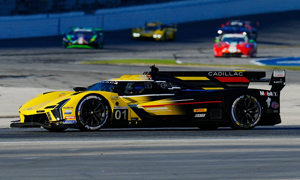 Dixon Leads Porsche, BMW in First Daytona Practice – Sportscar365