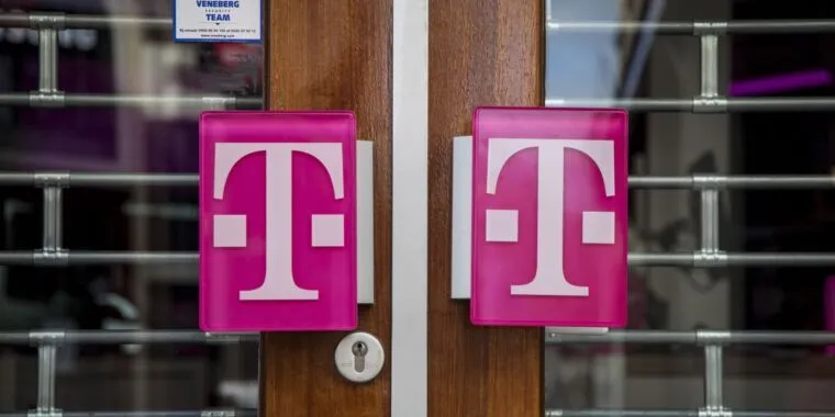 T-Mobile switches users to pricier plans and tells them it’s not a price hike