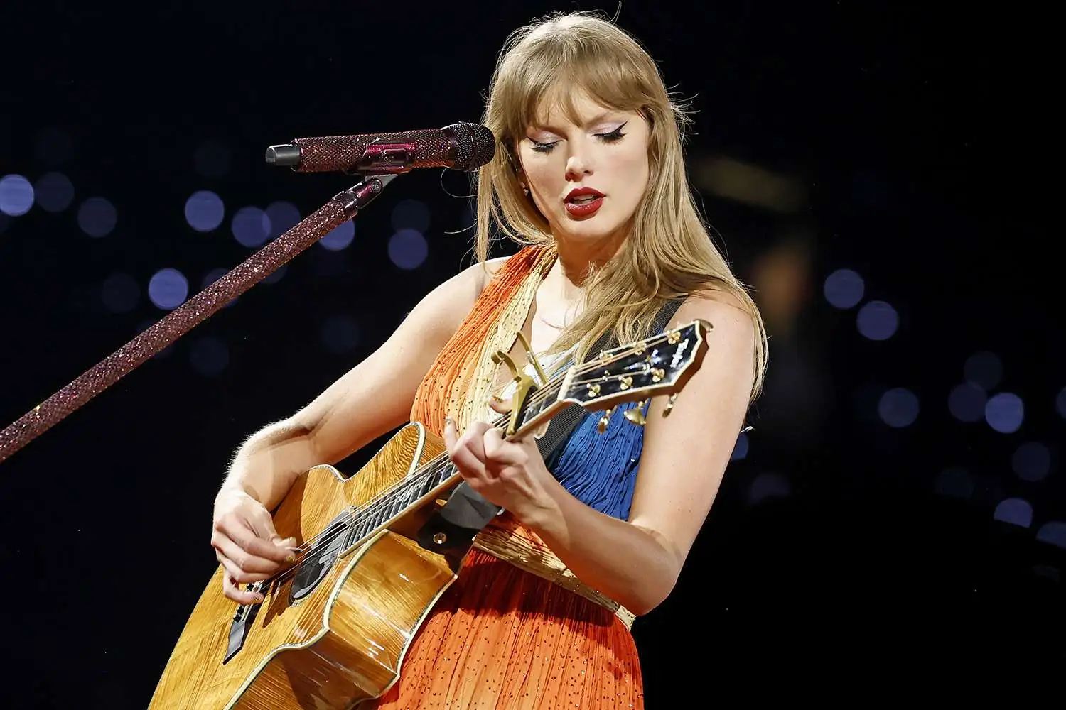 Taylor Swift Struggles Through Tears While Speaking to Fans at Final Toronto Eras Tour Performance: 'It's Not Even the Last Show'