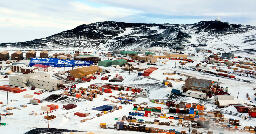 Man accused of Antarctic assault was then sent to remote icefield with young graduate students