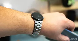 Google rolling out Wear OS 4 to the original Pixel Watch