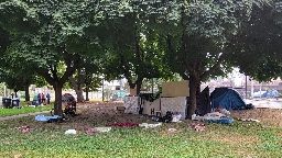 Federal government bypasses Ontario, offers money directly to Toronto to end encampments