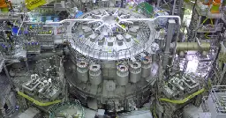 World's largest tokamak fusion reactor powers up