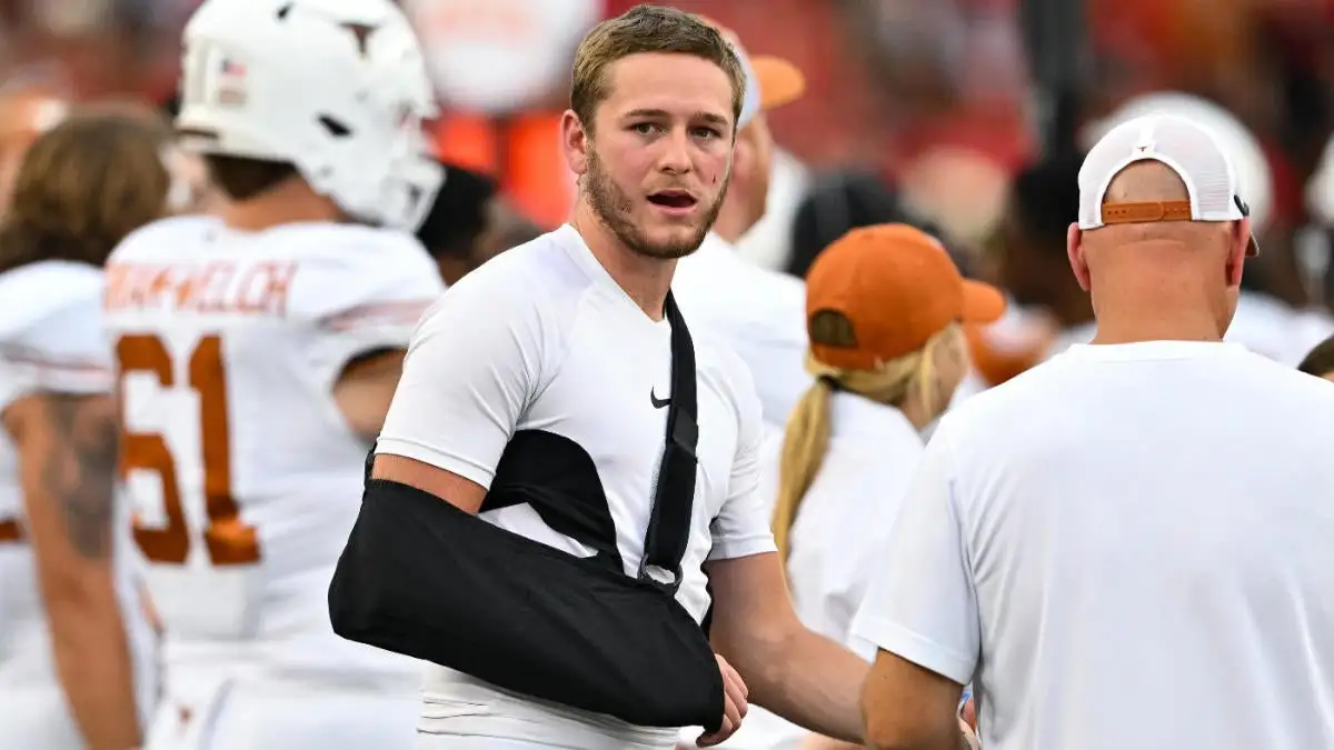 Quinn Ewers injury update: Texas QB to miss time with AC joint sprain in throwing shoulder, per reports