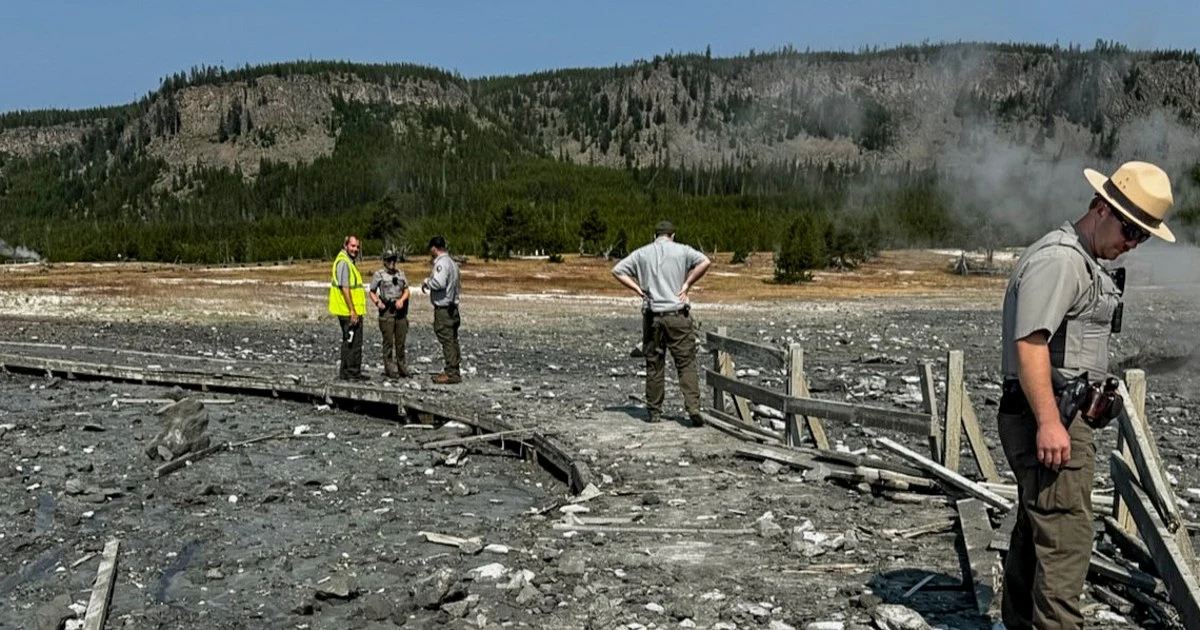 Hydrothermal explosion at Yellowstone sends up geyser of rock and steam