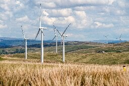 Britain likely to generate more electricity from wind, solar and hydro than fossil fuels for the first year ever in 2023