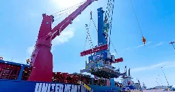 Massive, 400 tonne electric cranes arrive at the Port of San Diego