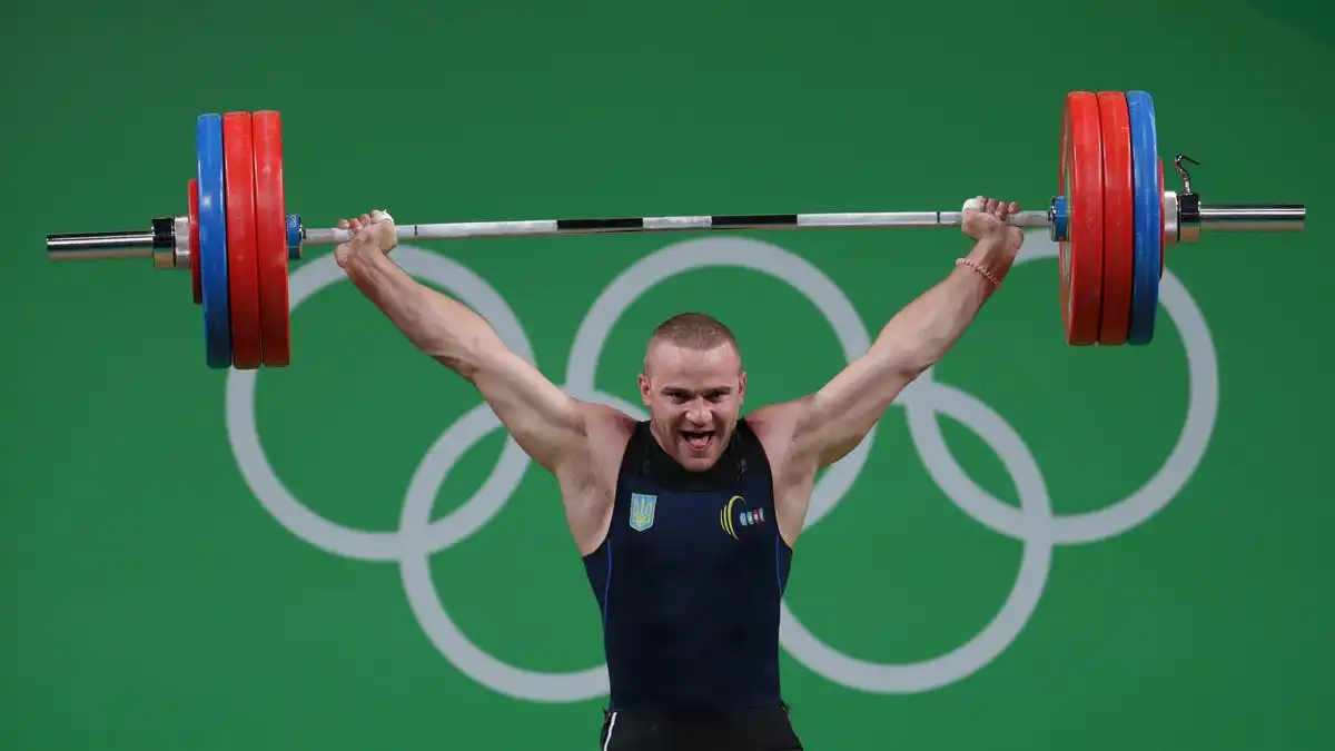 Ukrainian Olympic weightlifter Oleksandr Pielieshenko dies in war with Russia