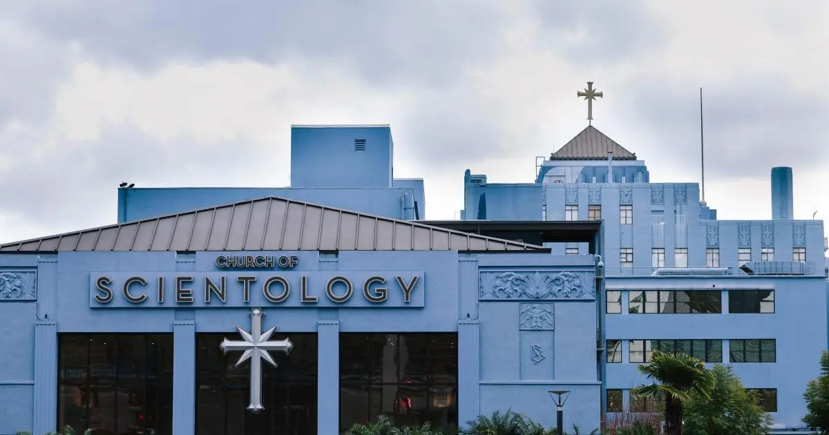 Scientology tried to 'derail' star's rape trial by harassing prosecutor, suit says; church calls claim 'false'