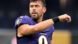 Ravens' Tucker accused of inappropriate behavior