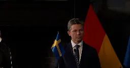 Klart: Ungern har skrivit under Sveriges Natoansökan