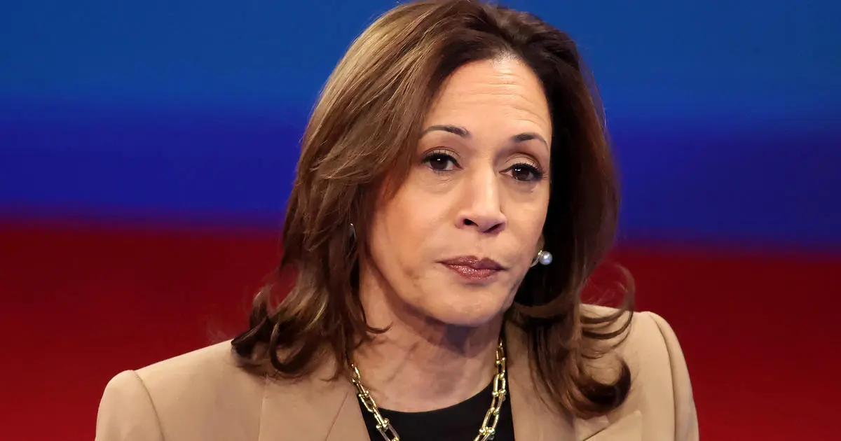 Harris in "excellent health," her physician says, as campaign looks to pressure Trump to release medical records