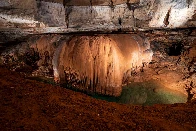 Largest Flowstone in North America, Blanchard Springs Caverns -  Arkansas