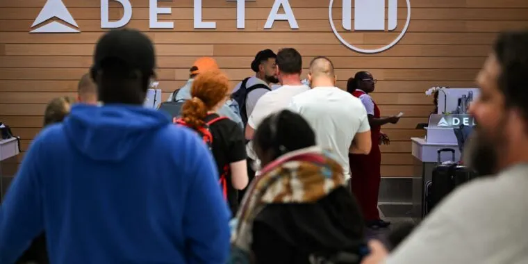 Microsoft says Delta’s ancient IT explains long outage after CrowdStrike snafu