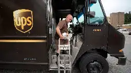 Full-time UPS drivers will earn $170,000 a year, on average, in new contract, CEO says