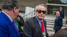 MAGA Lawyer Lin Wood Is Cooperating With Georgia in Case Against Trump