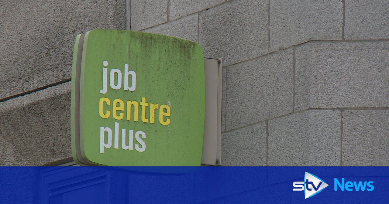 Younger Scots going to extra lengths to get a job, new report reveals