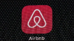 Airbnb admits misleading Australian customers by charging in US dollars instead of local currency