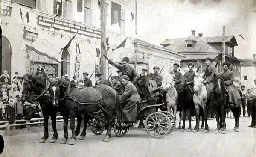 Ukrainian Anarchist Tachanka (Horse-drawn Maxim Machine Gun) of the Ukrainian War of Independence. pre-1921