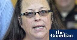 Kim Davis must pay $100,000 to US same-sex couple she denied marriage license