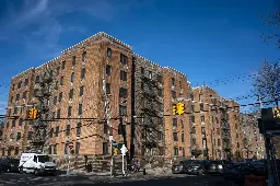 NYC Housing Authority Paid $708 to Replace a Lightbulb - Truthdig
