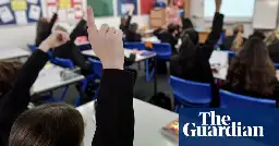 School summer holidays in England should be cut to four weeks, report says