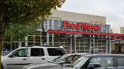 Workers at Portland-area Fred Meyer stores to go on strike starting Wednesday morning