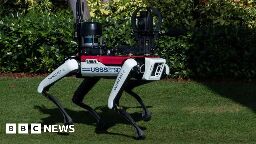 On patrol at Mar-a-Lago, robotic dogs have their moment