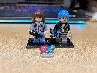 LEGO Max and Chloe using only official LEGO parts