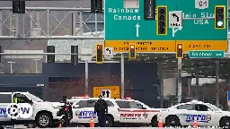 US-Canada bridge blast: 'No indication of terrorism' – DW – 11/23/2023