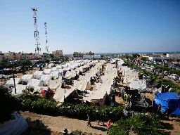 ‘Same images as the Nakba’: UN-run camp in Gaza evokes painful memories