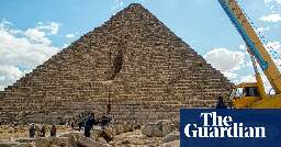 Egypt scraps plan to restore cladding on one of three great pyramids of Giza
