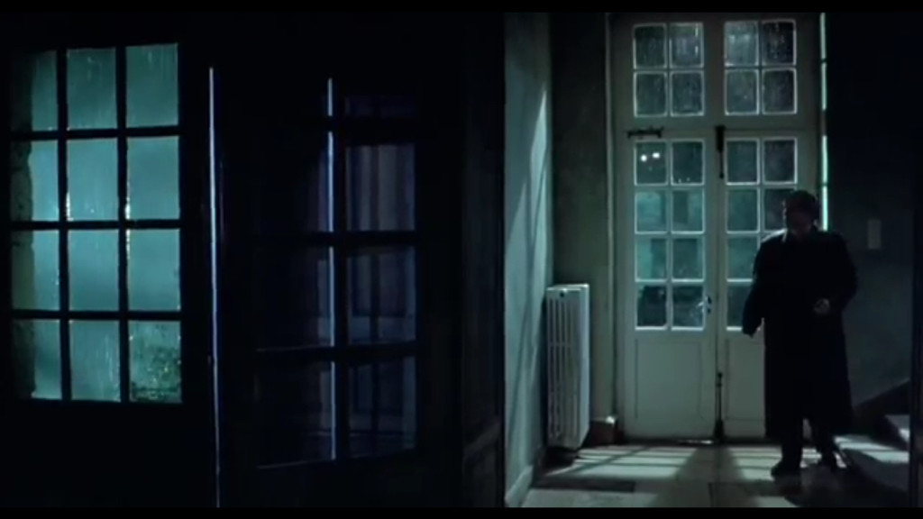 Three Colors: Blue (1993) Directory: Krzysztof Kieslowski