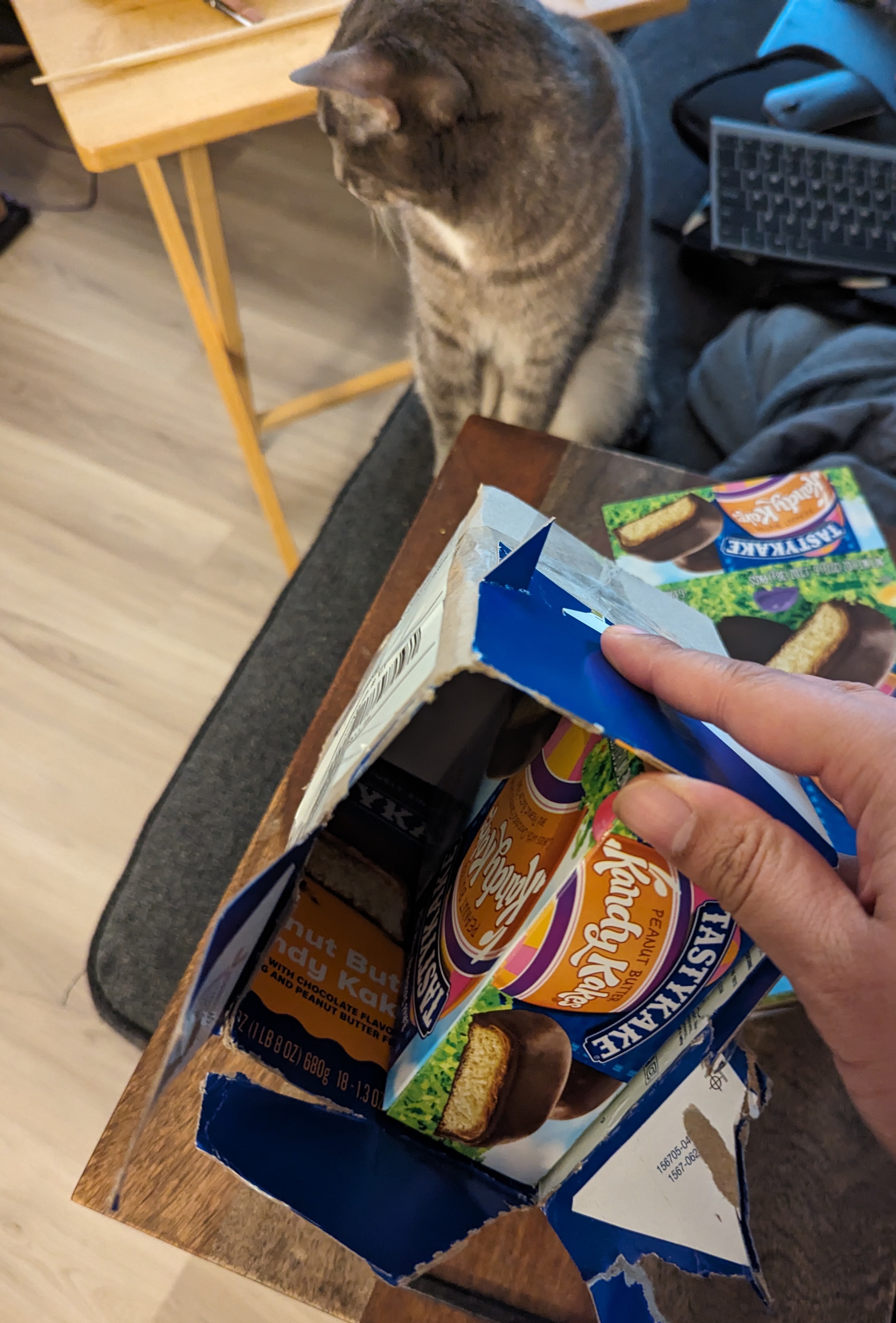 My tastykakes was mailed in a inverted box of tastykakes