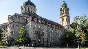 Berlin: 61-jähriger überfährt bei für ihn roter Ampel Kind, Kind stirbt, Autojustiz spricht Urteil: 9 Monate auf Bewährung
