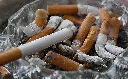 Study shows that smoking 'stops' cancer-fighting proteins, causing cancer and making it harder to treat