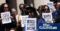 Columbia faculty members walk out after pro-Palestinian protesters arrested