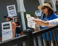 Summer of Strikes, Summer of Solidarity: LA workers lean on each other