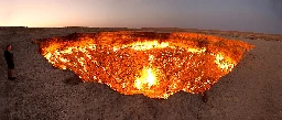 Darvaza gas crater - Wikipedia