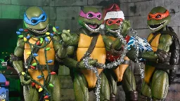 NECA Debuts Dimension X-Mas Teenage Mutant Ninja Turtles 4-Pack