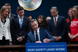 Which big California bills did Newsom veto?