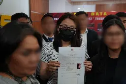 LOOK: Photos and videos as Alice Guo taken into Philippine custody in Jakarta