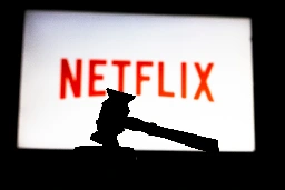 Netflix é multada em R$ 11 milhões pelo Procon por cláusulas abusivas; entenda