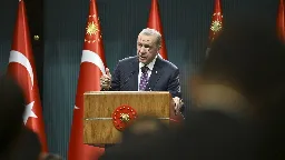 Turquie : le président Recep Teyyip Erdogan défend le charbon en pleine mobilisation écologiste contre une extension de mine